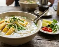 Hanoi-Style Chicken Pho
